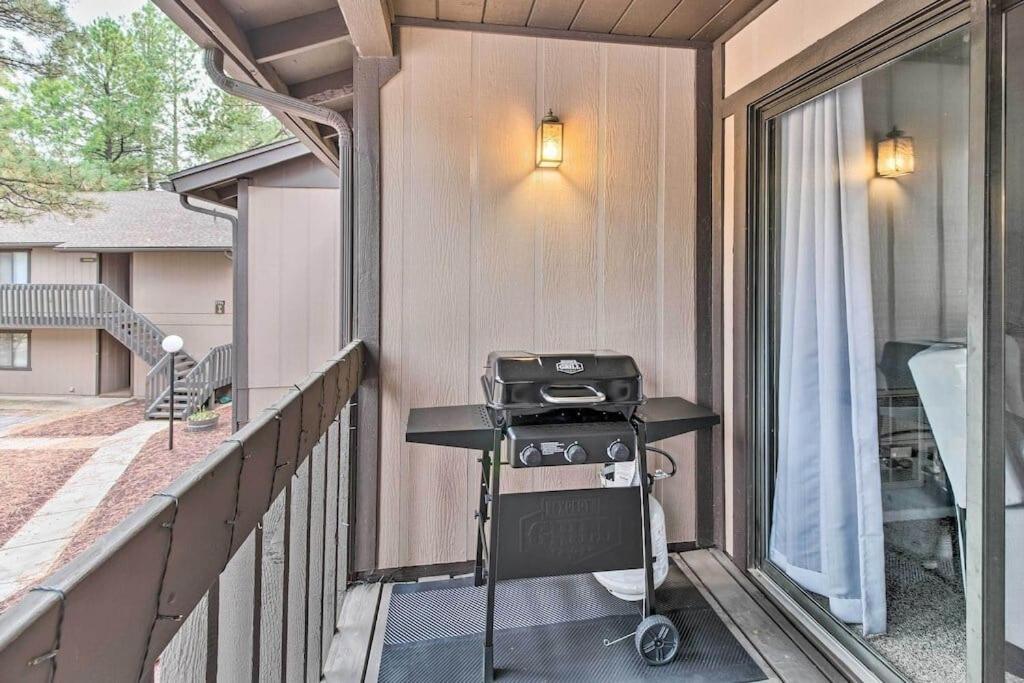Apartment In Pinetop Community W- Gas Grill! Indian Pine ภายนอก รูปภาพ