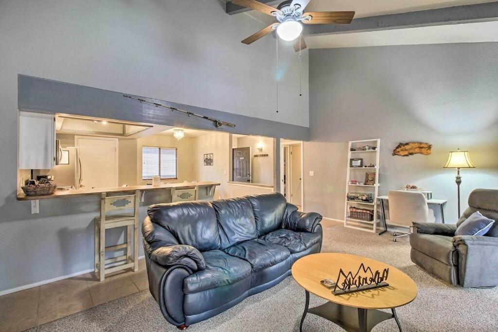Apartment In Pinetop Community W- Gas Grill! Indian Pine ภายนอก รูปภาพ