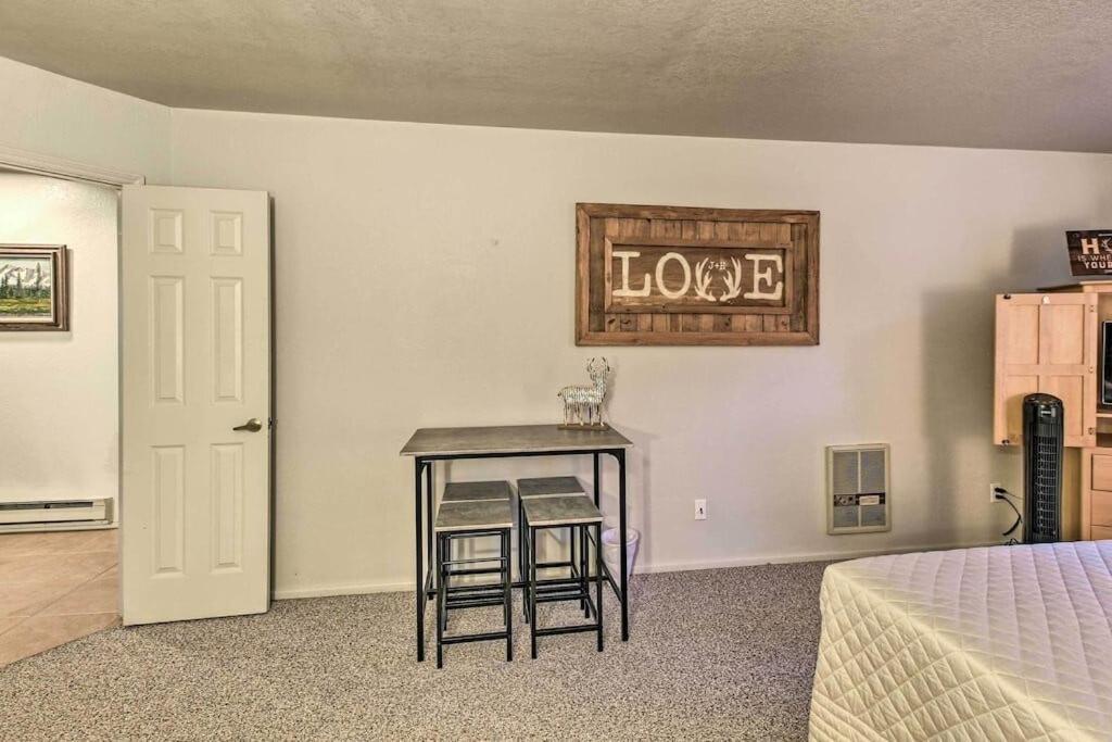 Apartment In Pinetop Community W- Gas Grill! Indian Pine ภายนอก รูปภาพ