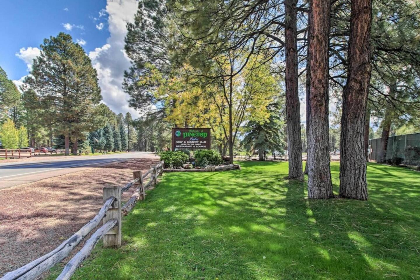 Apartment In Pinetop Community W- Gas Grill! Indian Pine ภายนอก รูปภาพ
