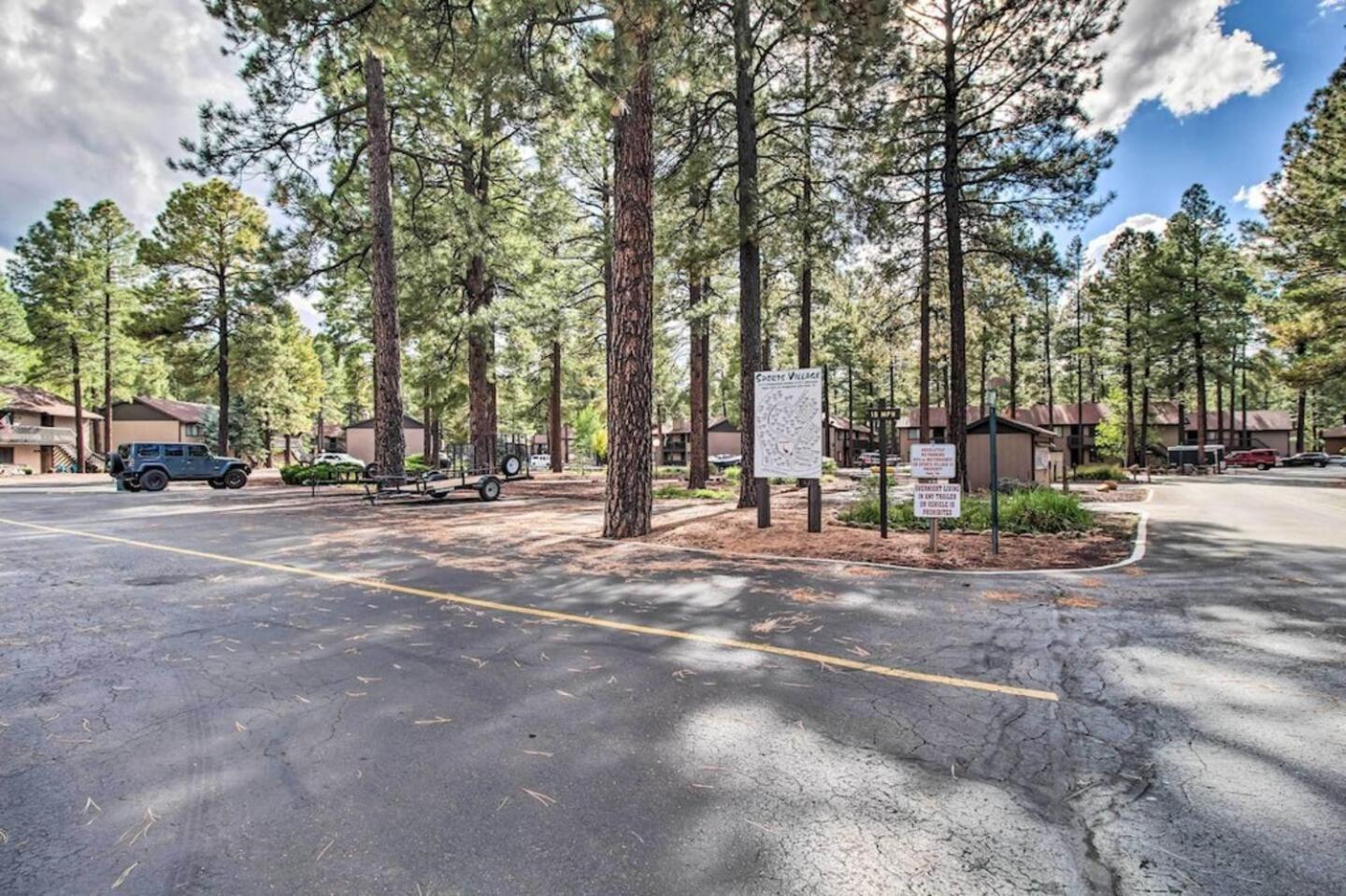 Apartment In Pinetop Community W- Gas Grill! Indian Pine ภายนอก รูปภาพ