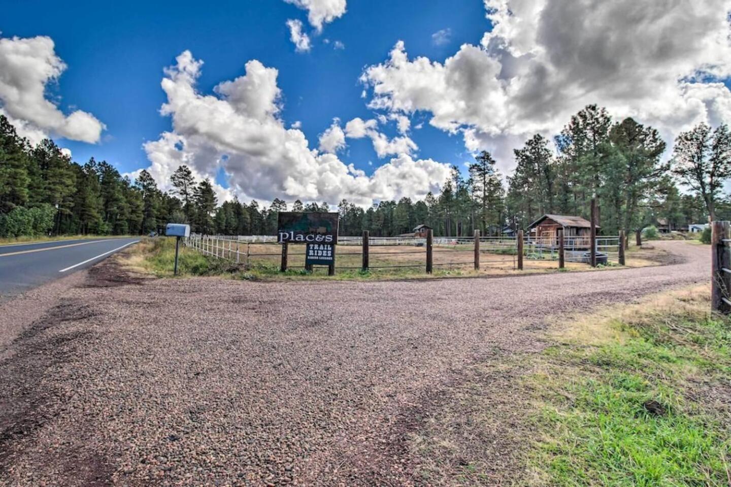 Apartment In Pinetop Community W- Gas Grill! Indian Pine ภายนอก รูปภาพ